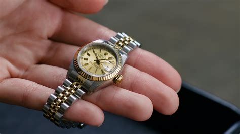 how many jewels in a rolex datejust|hodinkee Rolex Datejust review.